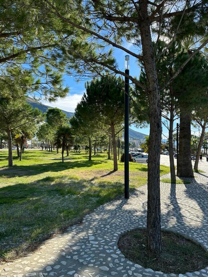 Beachfront With Hotel Facilities Vlorë Exteriör bild
